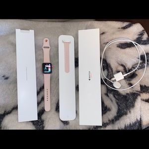 Apple Watch series 3 42mm Aluminum